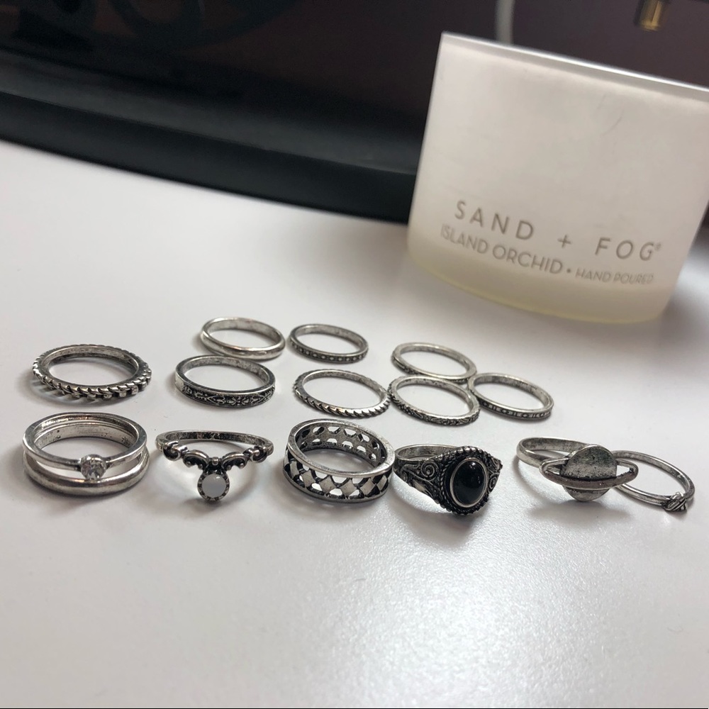 NWT 15 piece multi size rings